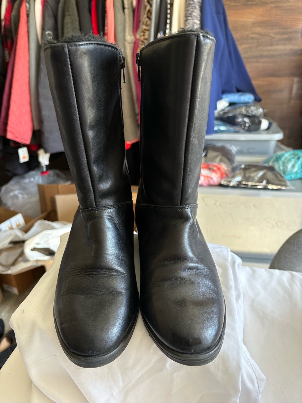 Blondo Black Mid-Calf Leather Heeled Boots